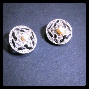 Vintage Clip On Earrings
